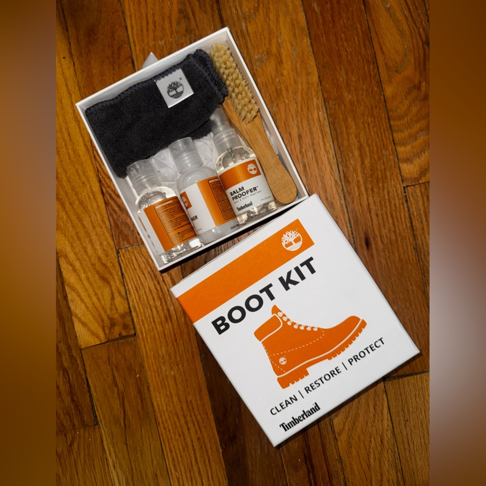 NWB Timberland Boot Kit